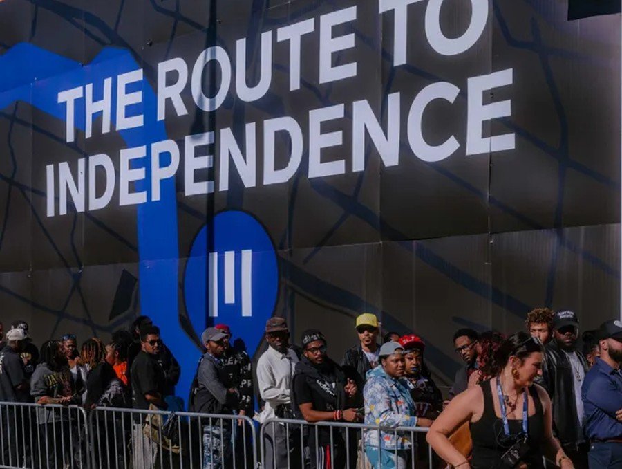 The Route to Independence — SelectCon's entrance line