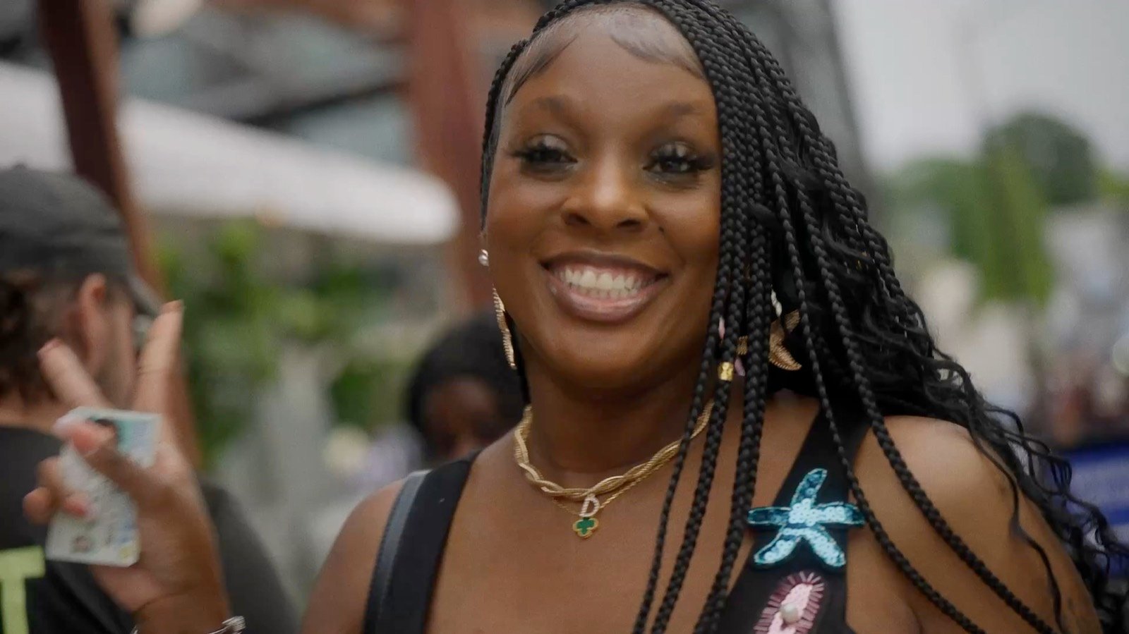 An attendee, all smiles